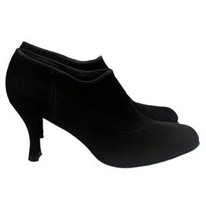 Stuart Weitzman Black Suede Shootie Pumps Size 6